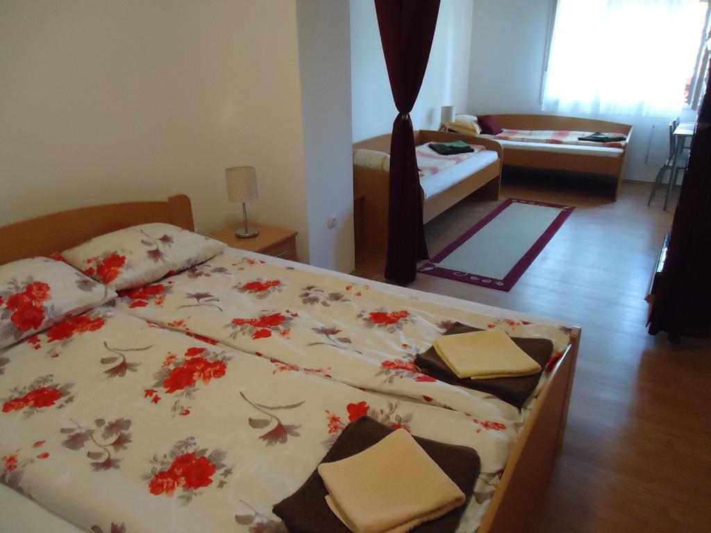 Prenociste Vila Stara Breza Palic Room photo