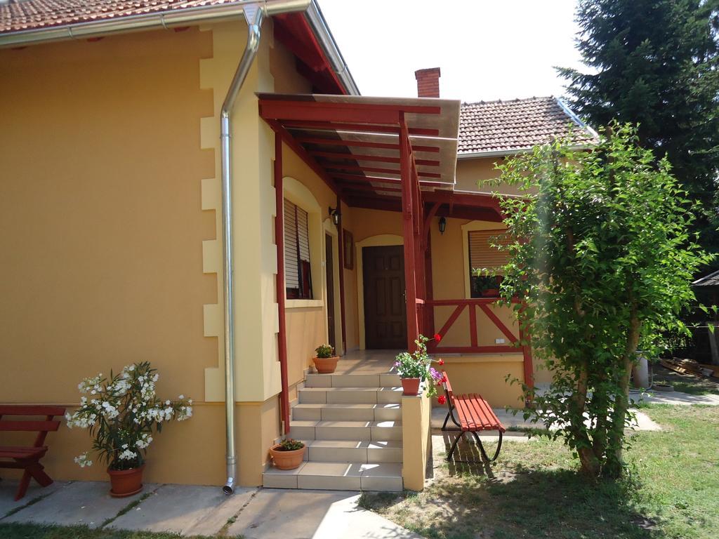 Prenociste Vila Stara Breza Palic Room photo