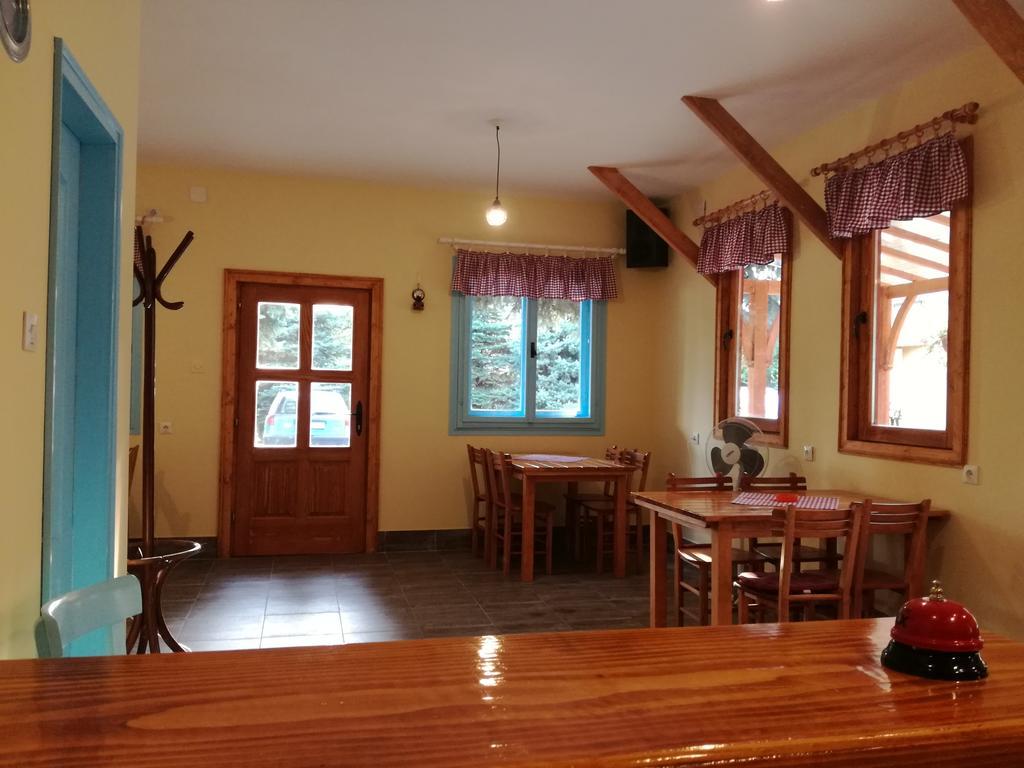 Prenociste Vila Stara Breza Palic Exterior photo